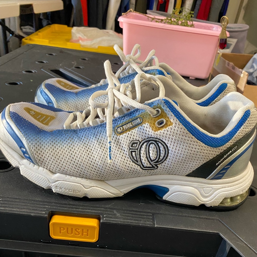 Pearl Izumi Cruise 5186 size 9.5 mens